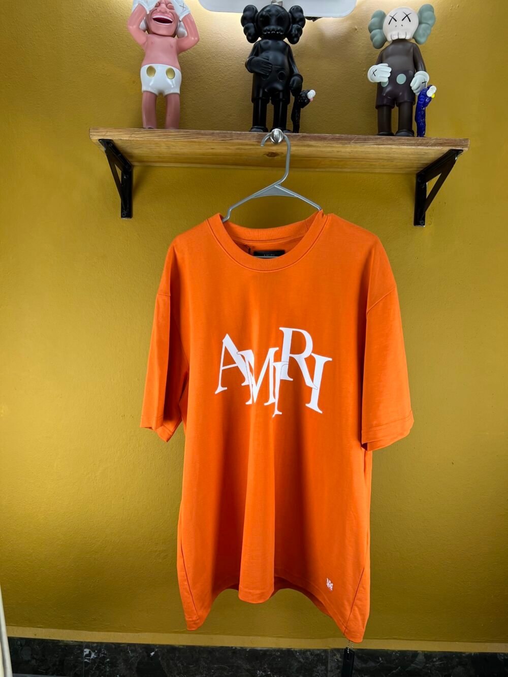 AMIRI NARANJA PLAYERA