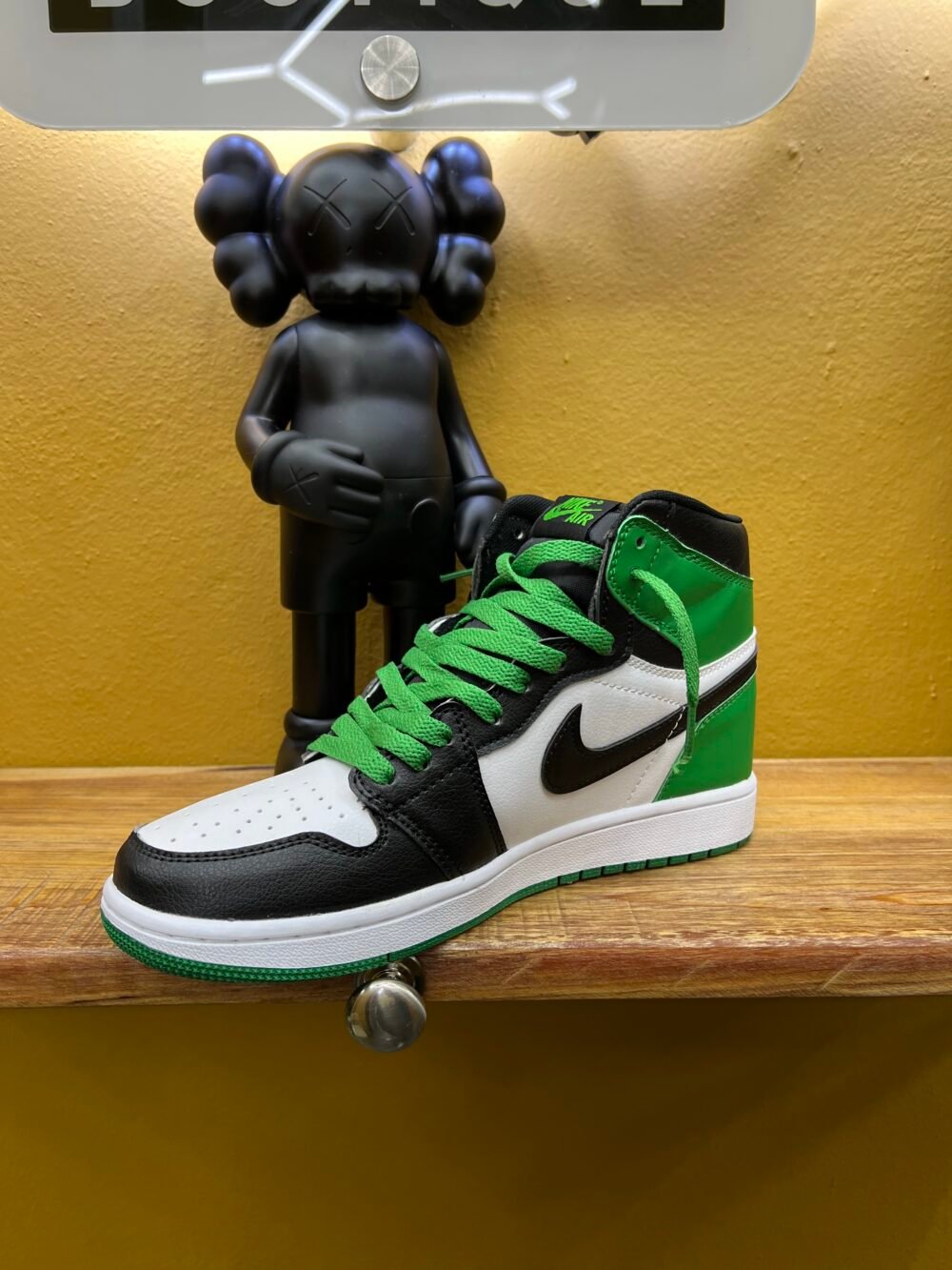 JORDAN 1 LUCKY GREEN - Image 2