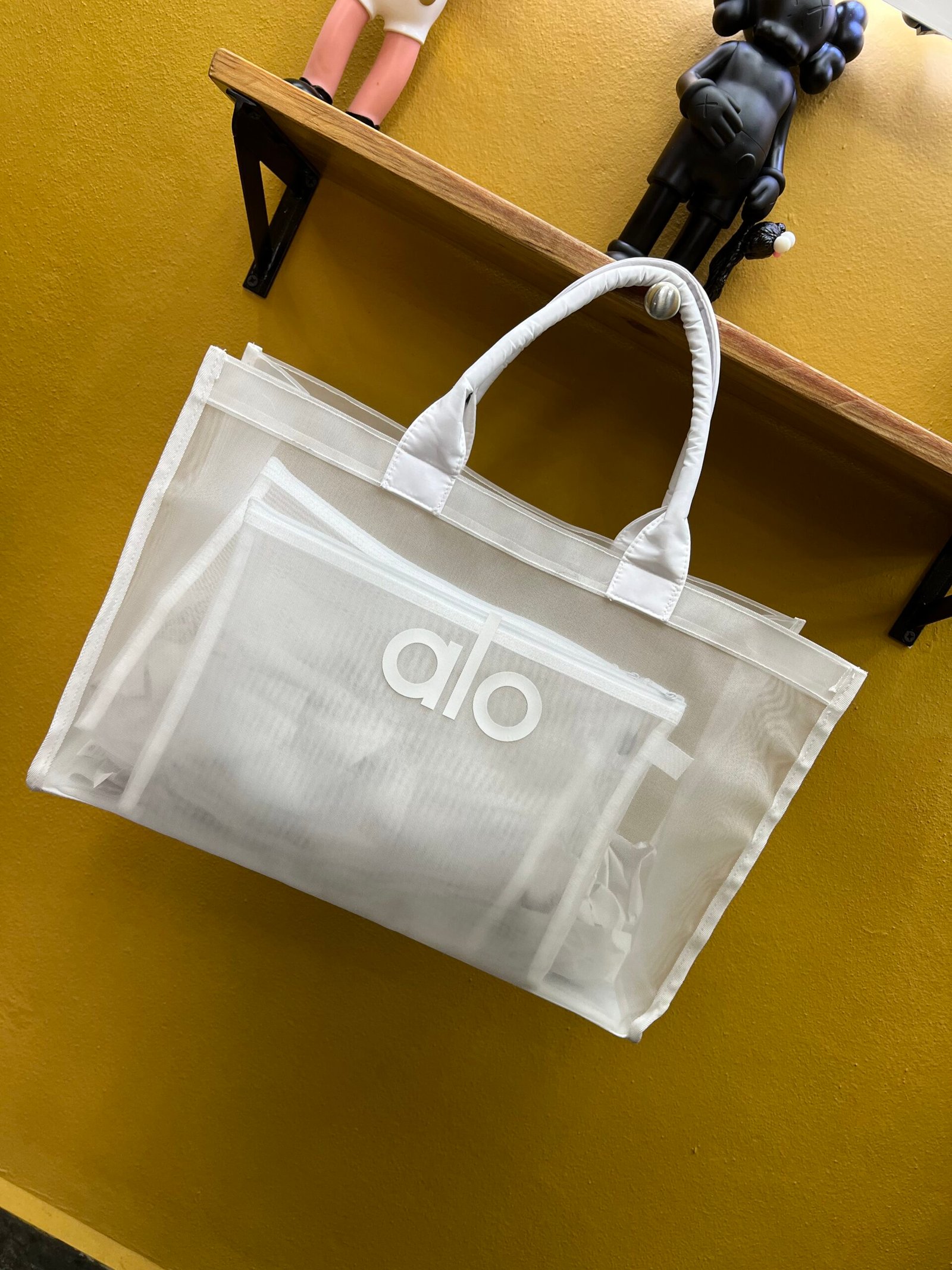 ALO YOGA TOTE BAG